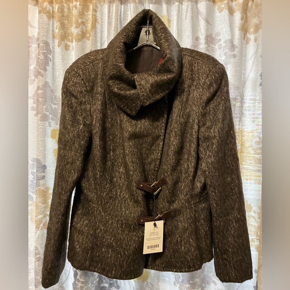 Caroline Herrera Brown Wool Blend Jacket with Toggle Closure